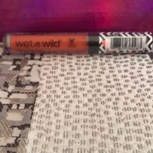 WET N WILD LIPPIE 🌙